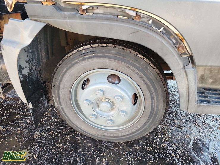 2004-hino-fb1817-image-14