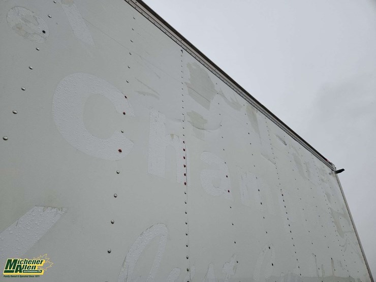 2007-freightliner-m2-106-image-22