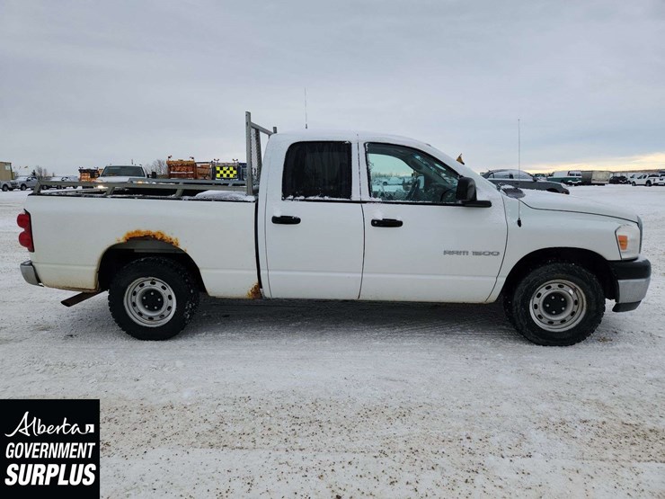 2007-dodge-ram-1500-image-8