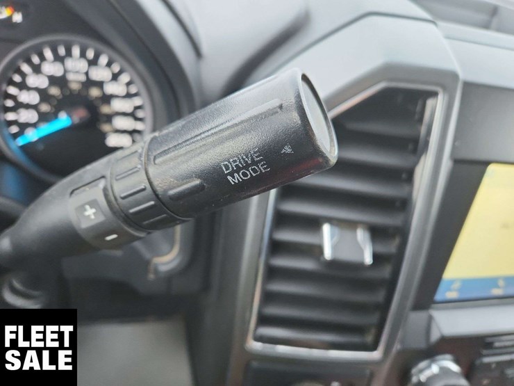 2022-ford-f250-image-22