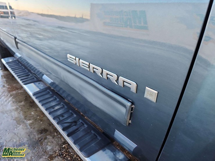 2009-gmc-sierra-1500-slt-image-38