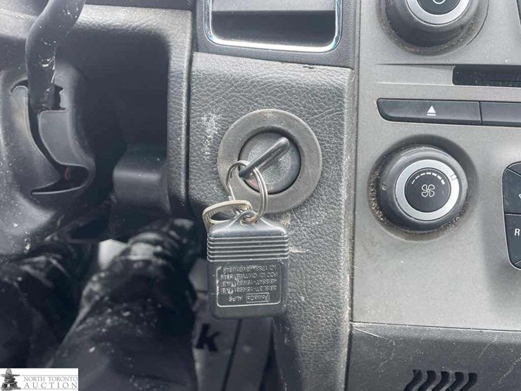 2017-ford-taurus-police-inte-image-12