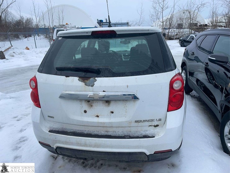 2010-chevrolet-equinox-ls-image-4