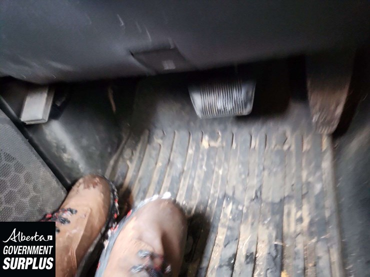 2011-dodge-2500-image-21