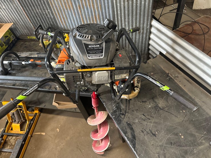 earthquake-gas-2-person-auger-model-9800k-image-2