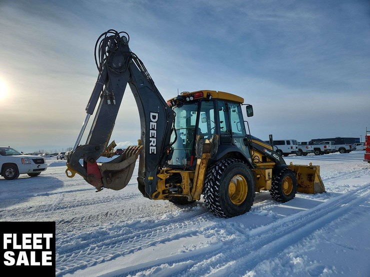 2015-deere-410l-image-4