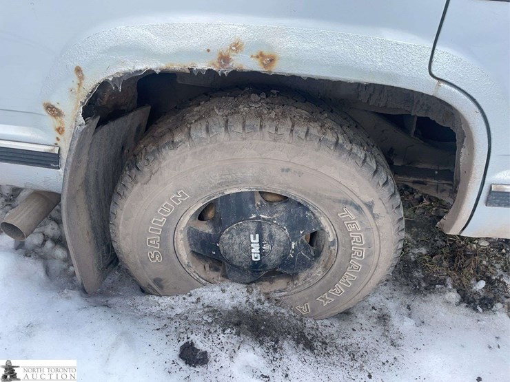 1999-gmc-yukon-image-21