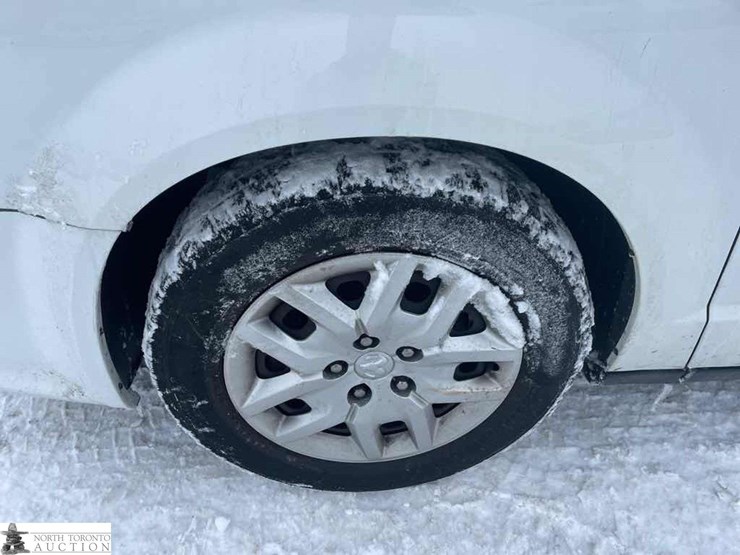 2015-ram-tradesman-image-23