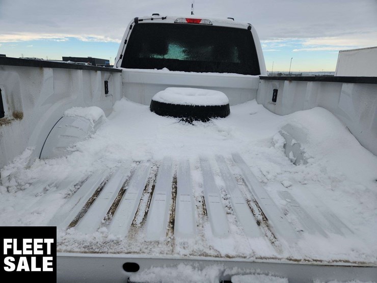 2020-ford-f350-image-16