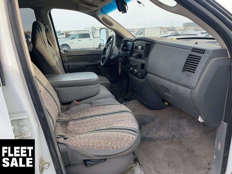 2008-dodge-ram-5500-image-16