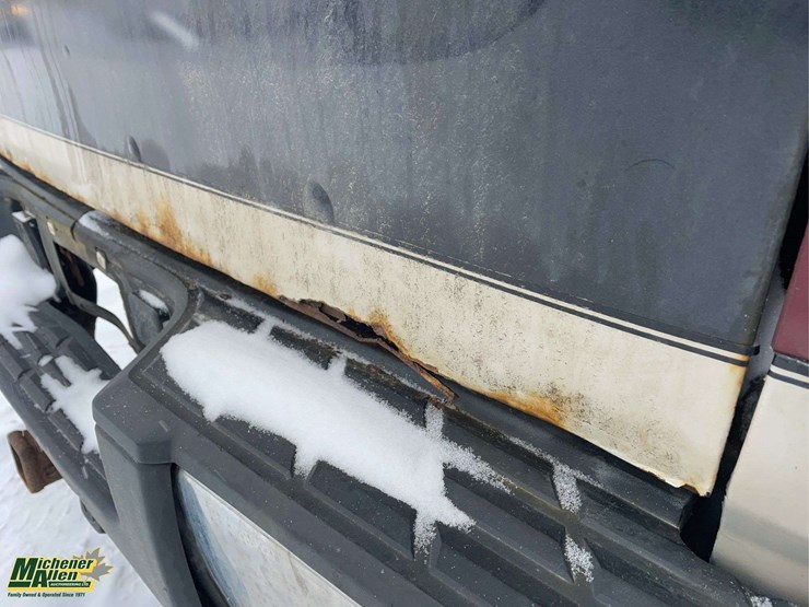 2012-chevrolet-silverado-1500-image-28