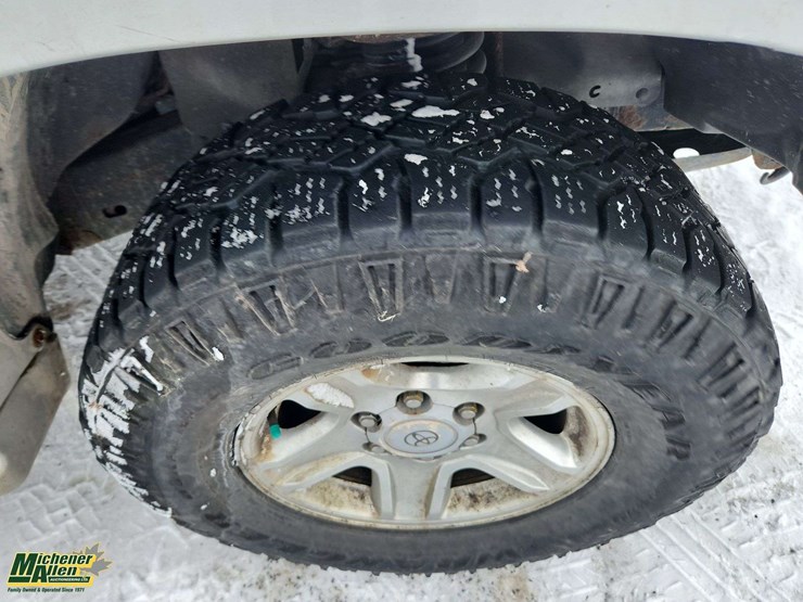 1999-toyota-4-runner-limited-image-13