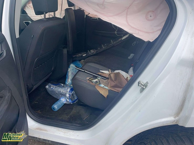 2017-chevrolet-equinox-image-25