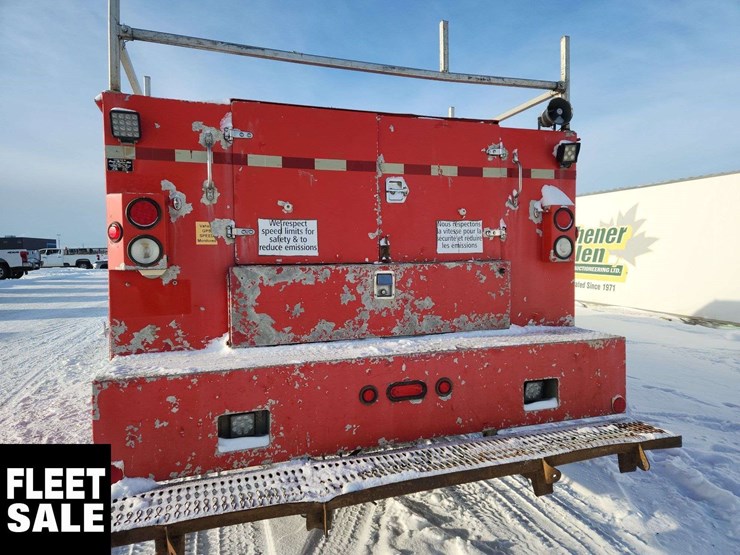 2009-ford-f550-image-49