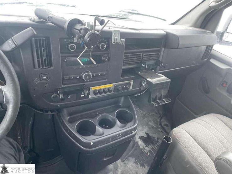 2011-chevrolet-express-g3500-image-7