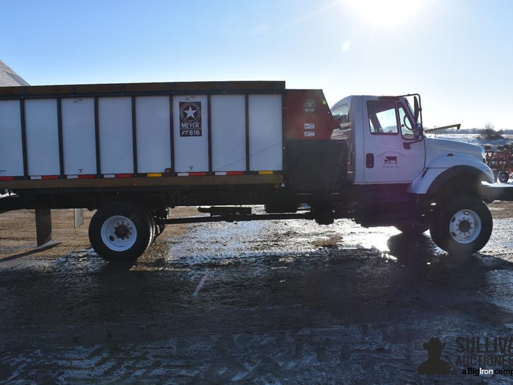 2007-international-7400-image-4