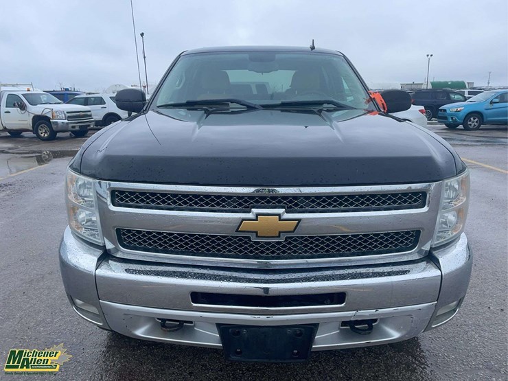 2013-chevrolet-silverado-1500-image-8