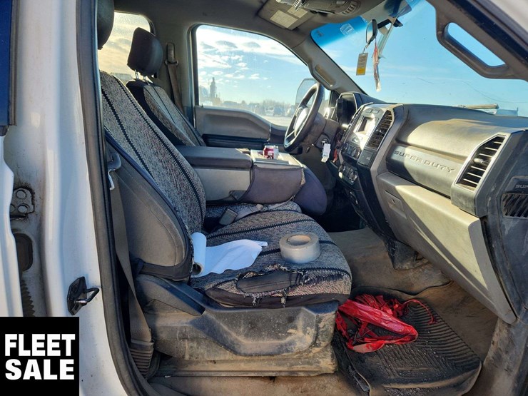 2019-ford-f550-image-18