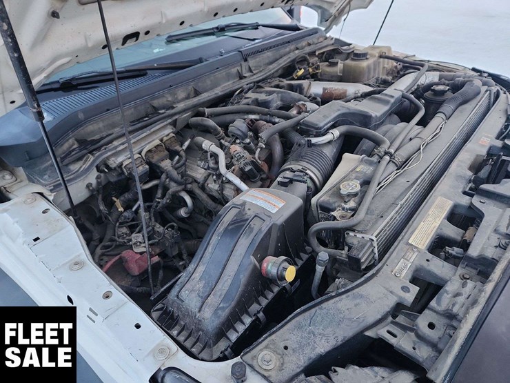 2011-ford-f550-image-29