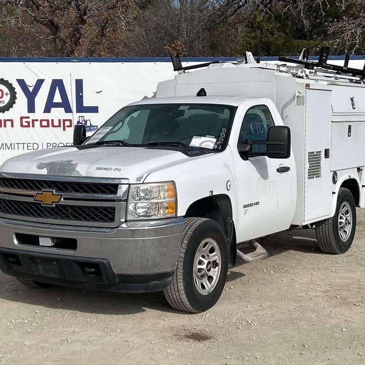 2013 CHEVROLET SILVERADO 3500HD
