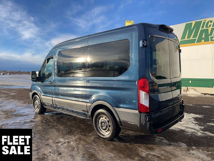 2019-ford-transit-image-3