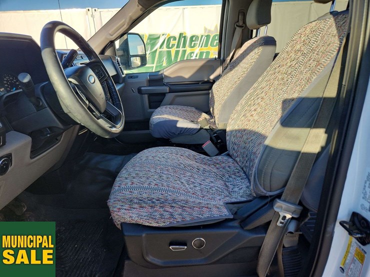 2016-ford-f150-image-23