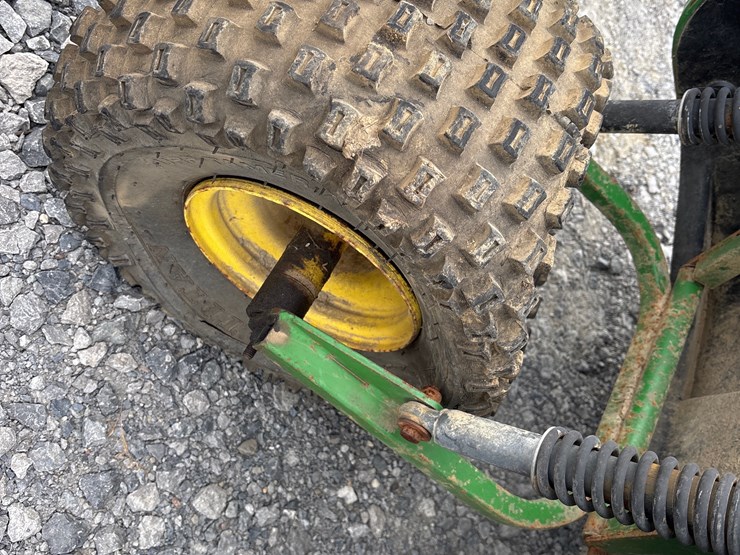 john-deere-gator-image-3