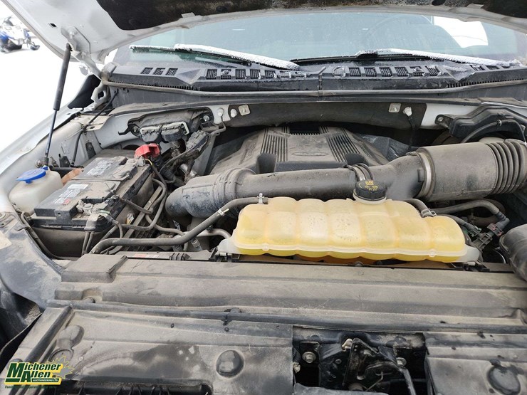 2017-ford-f150-image-24