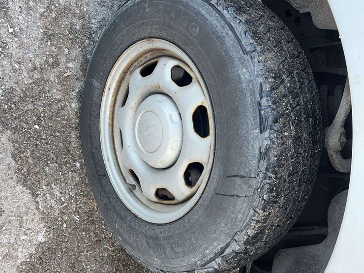 2013-ford-f150-image-9