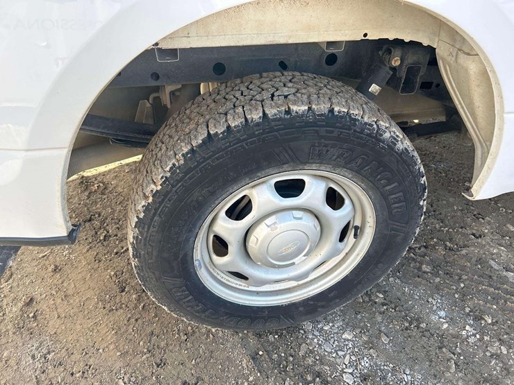 2017-ford-f150-image-23