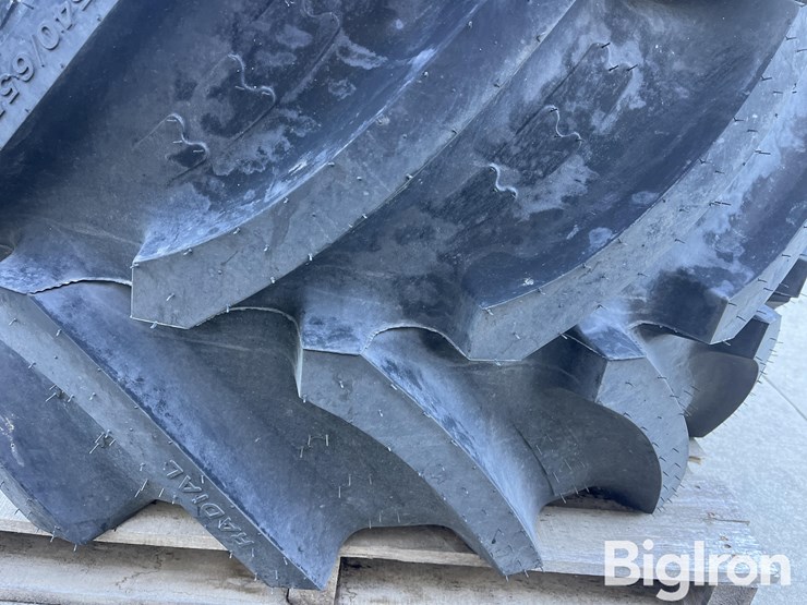 bkt-540/65r24-tires-&-rims-image-18