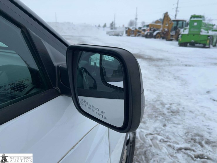 2014-ford-explorer-police-interceptor-image-39