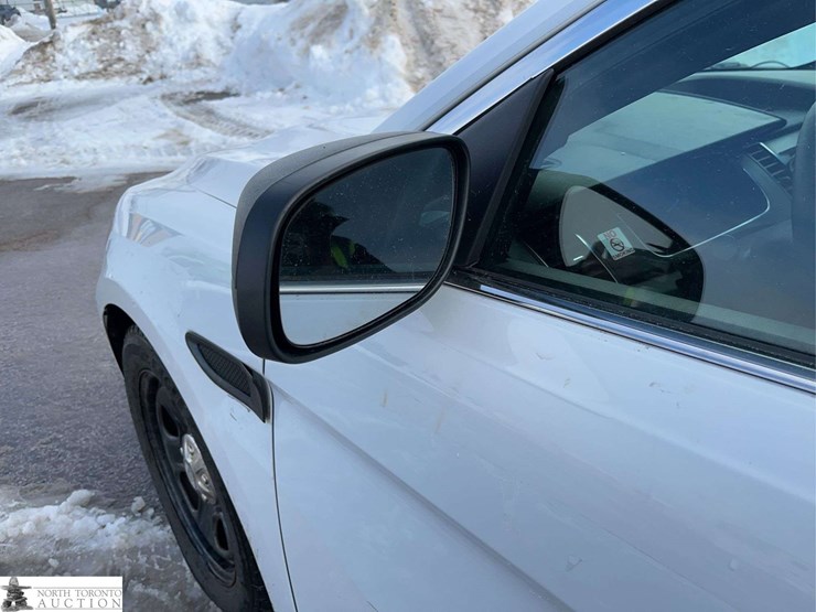 2016-ford-taurus-police-inte-image-32