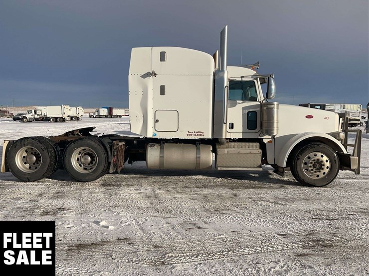 2016-peterbilt-367-image-8