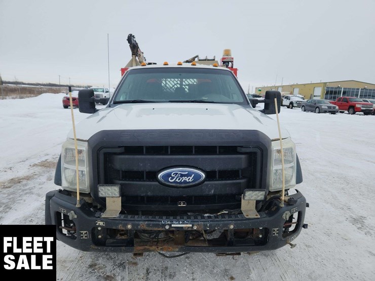 2011-ford-f550-image-9