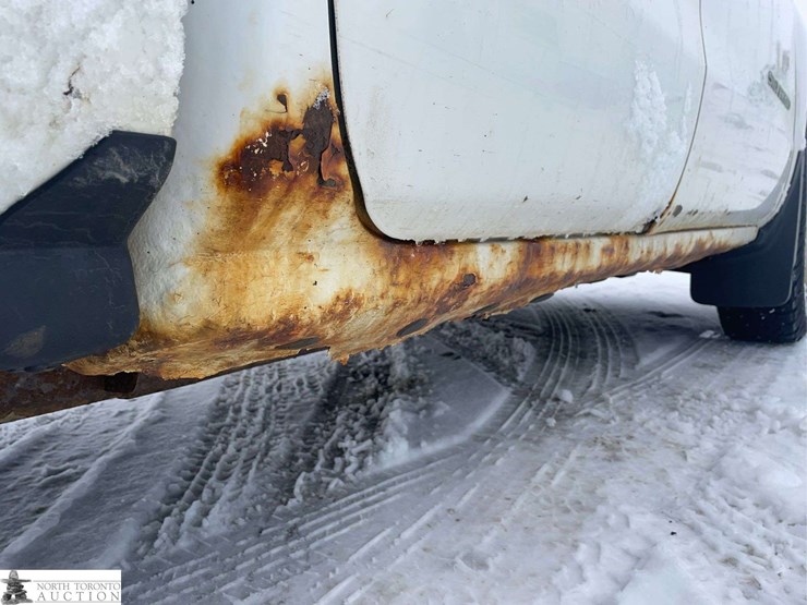 2016-chevrolet-silverado-1500-image-31