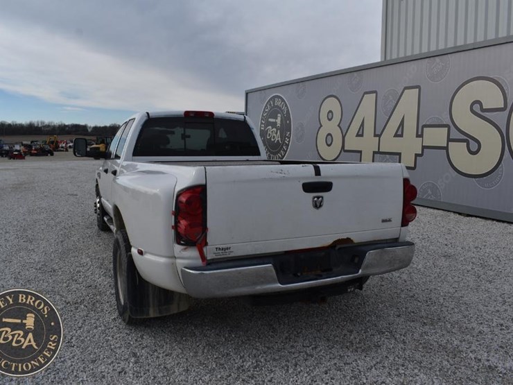 2007-dodge-ram-3500-image-4