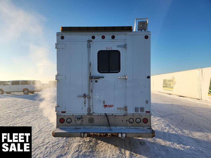 2006-ford-f550-image-7