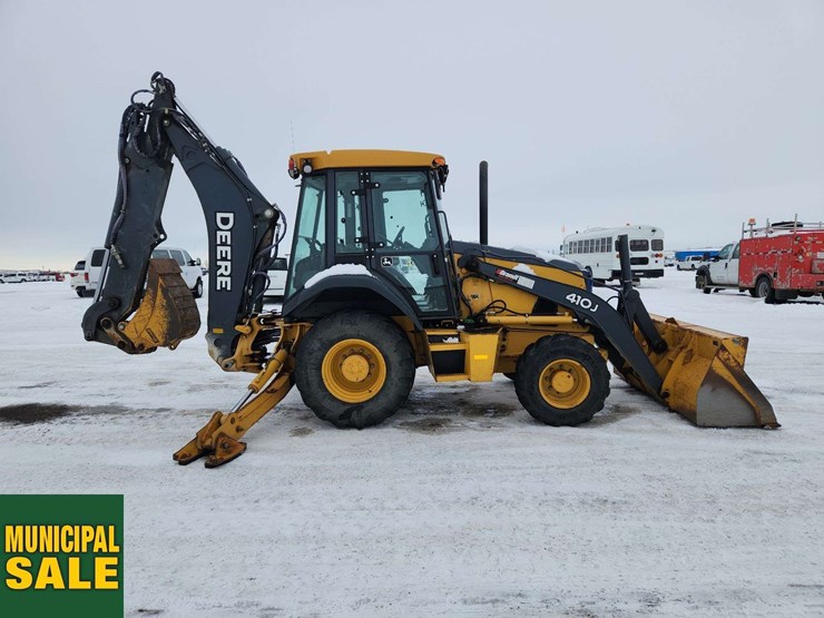 2011-deere-410j-image-9