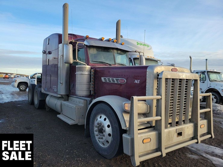 2016-peterbilt-389-image-2