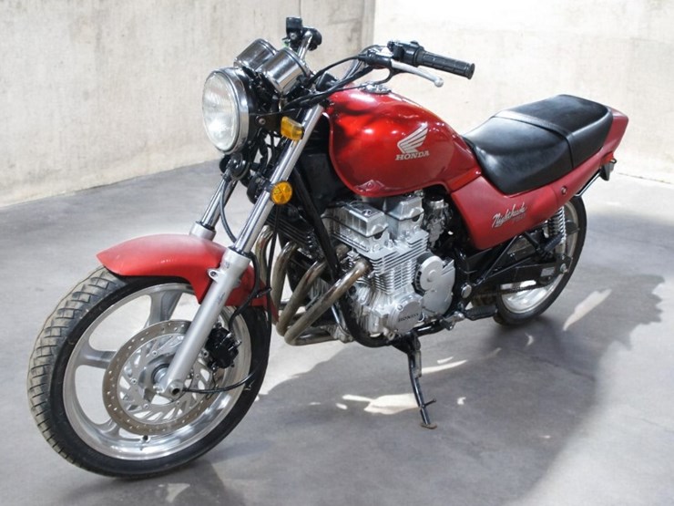 1991-honda-cb750sc-nighthawk-motorcycle-image-5