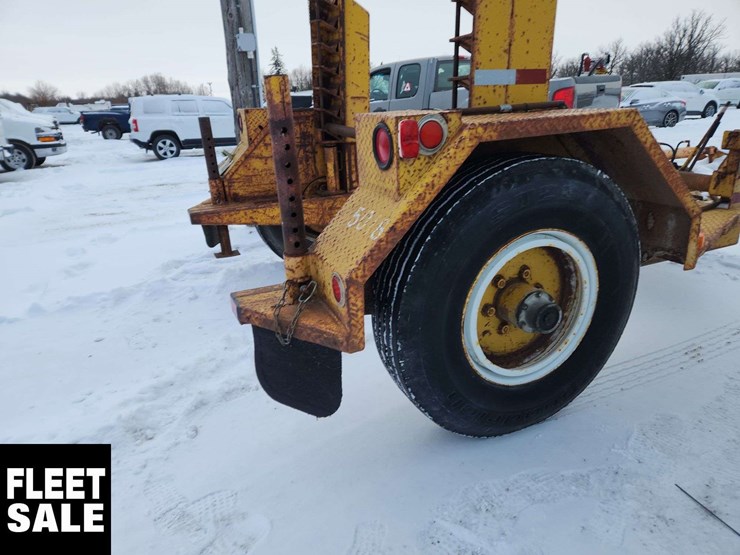 cable-roll-trailer-1973-fort-garry-s/a-14ft-reel-trailer-image-6