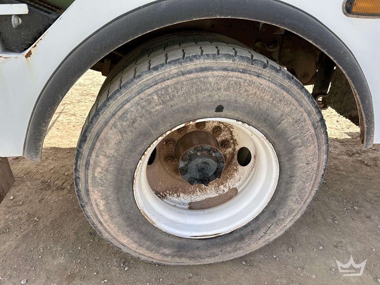 2013-freightliner-m2-ta45m-altec-bucket-truck-image-42