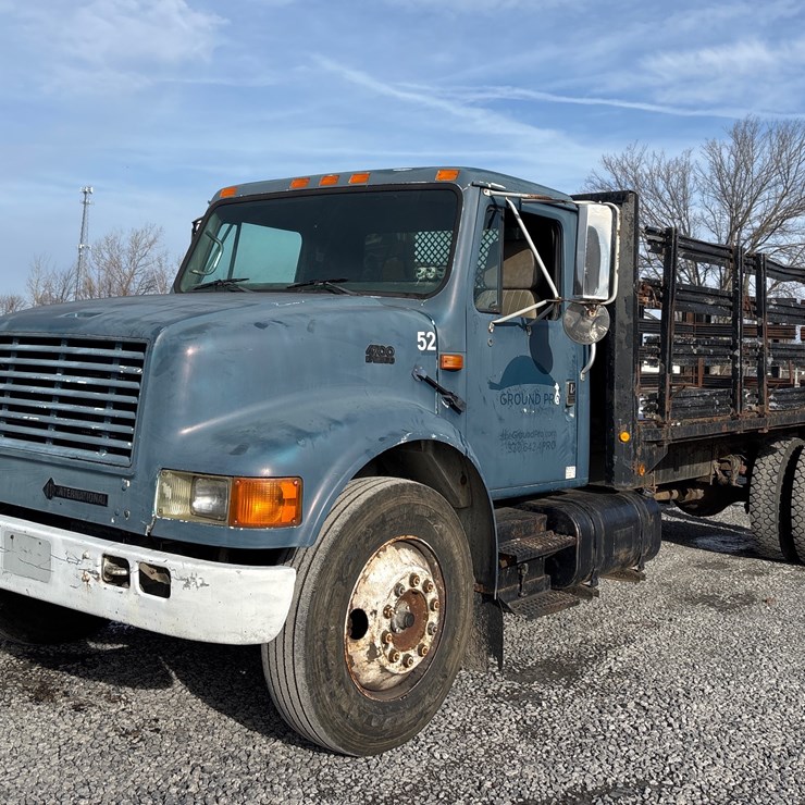1995 INTERNATIONAL 4700