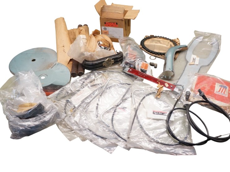 harley-davidson-miscellaneous-parts-lot-image-1