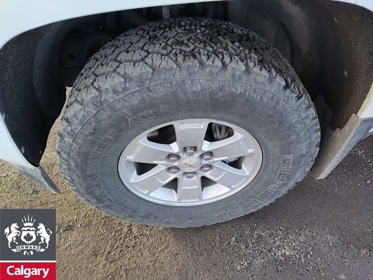 2017-chevrolet-colorado-image-10