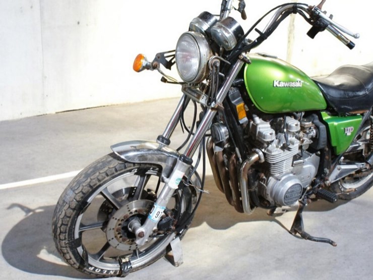1981-kawasaki-kz750h-ltd-motorcycle-image-5