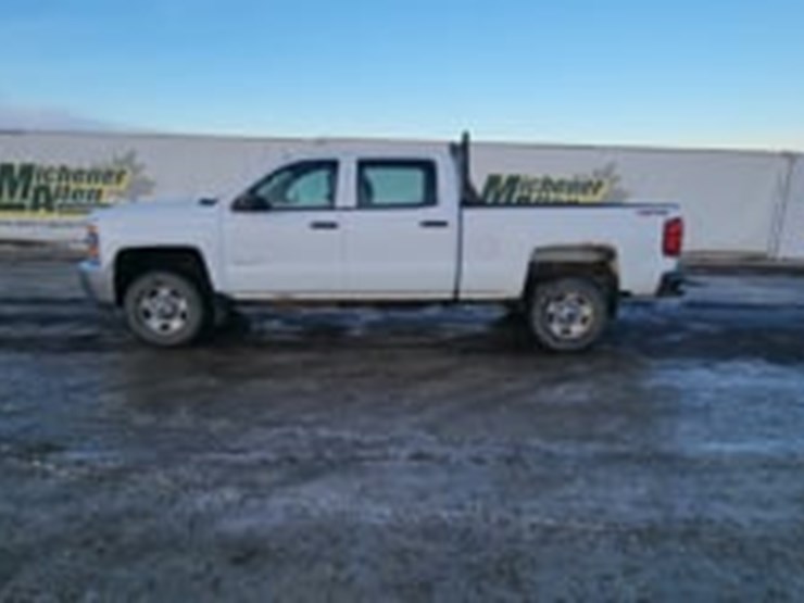 2015-chevrolet-silverado-2500hd-image-5