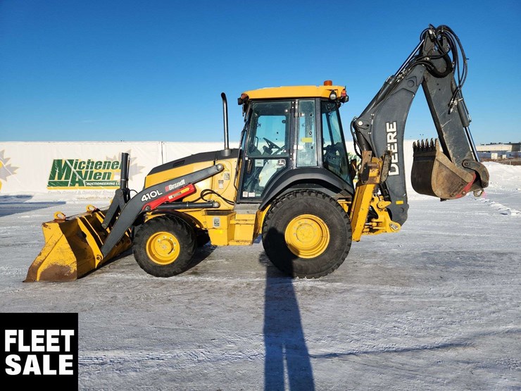2019-deere-410l-image-6