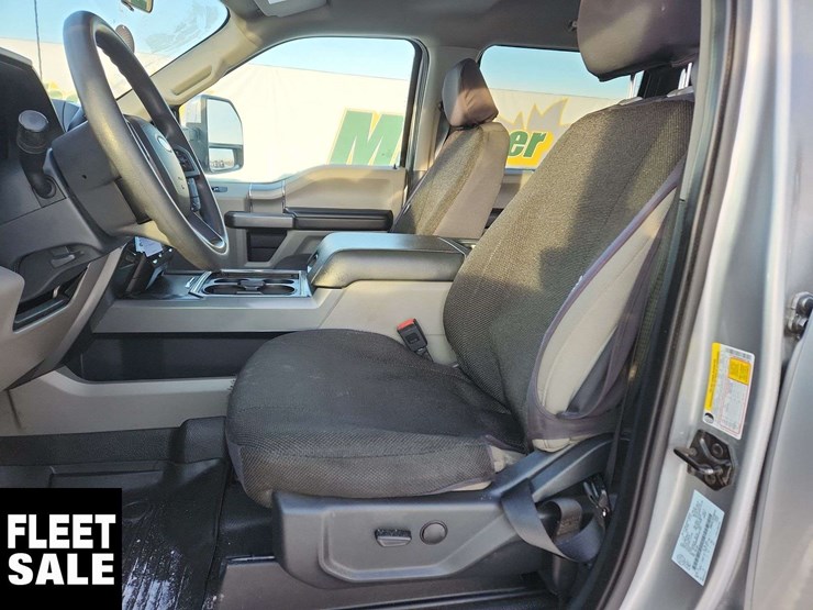 2022-ford-f250-image-14